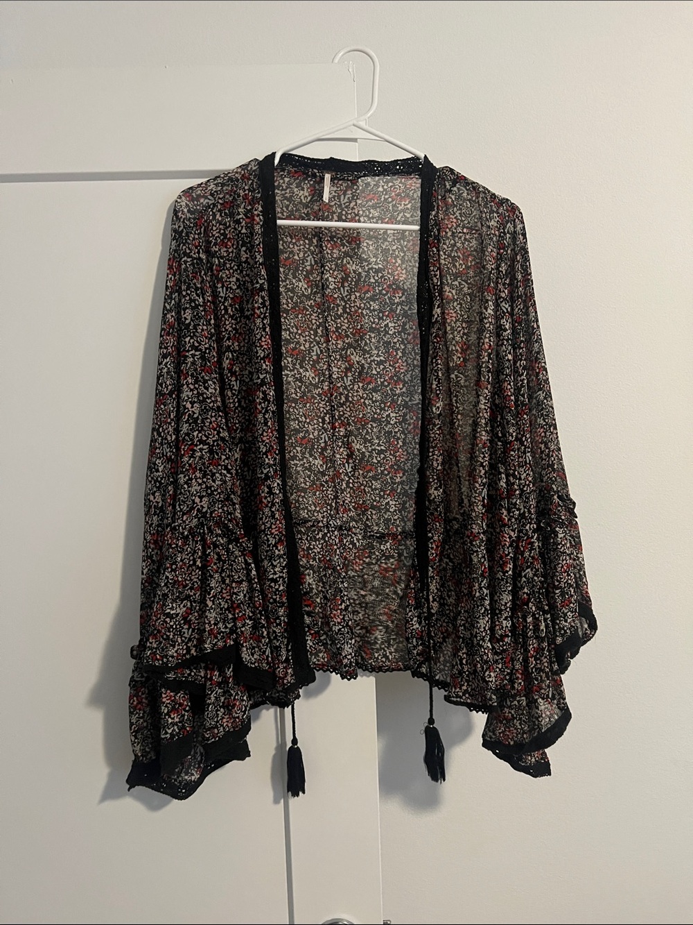 Free People Sheer Floral Kimono Cardigan sz Small